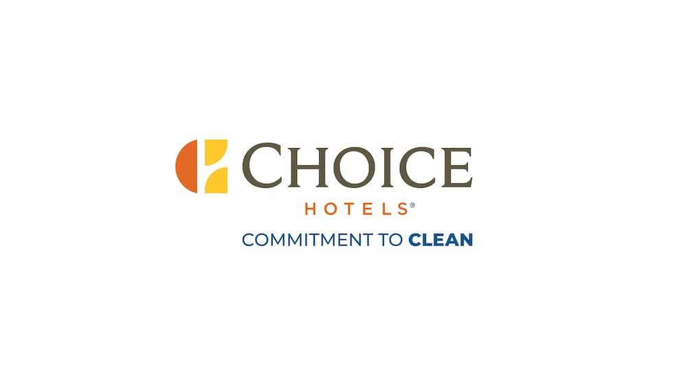 Quality Inn & Suites Garland - East Dallas Extérieur photo