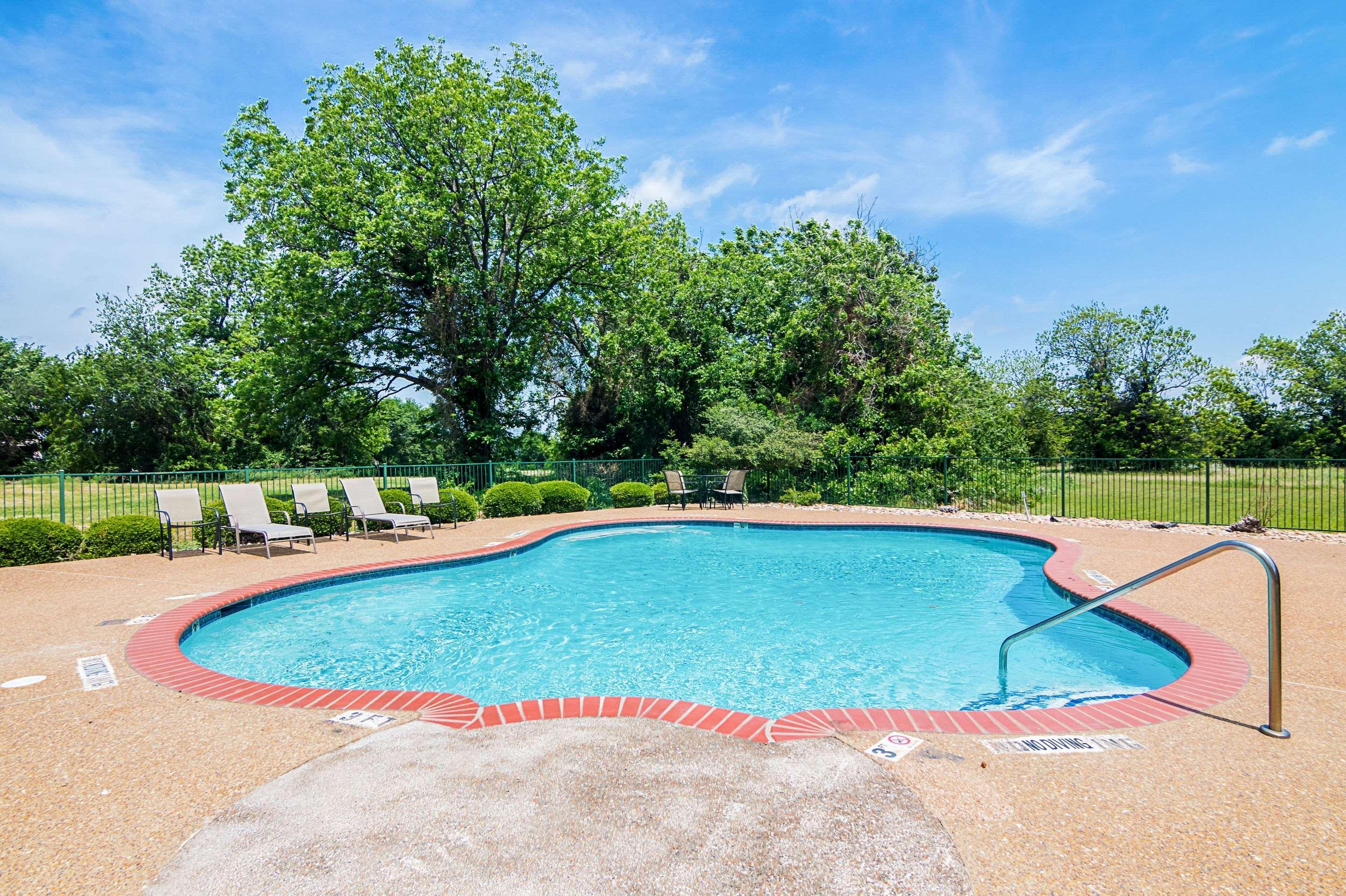 Quality Inn & Suites Garland - East Dallas Extérieur photo