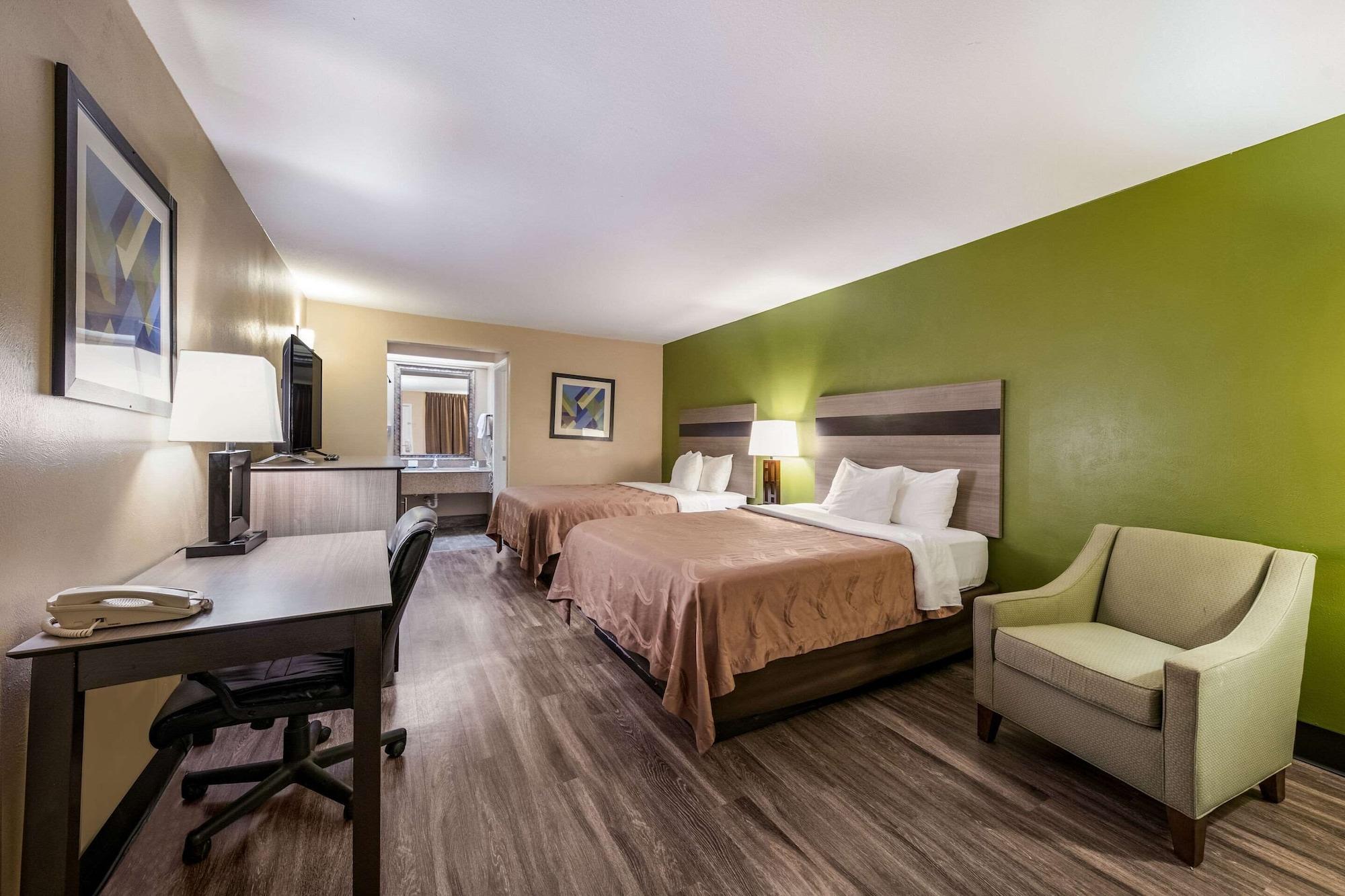 Quality Inn & Suites Garland - East Dallas Extérieur photo